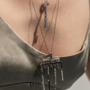 DÉCOUVERTE NECKLACE